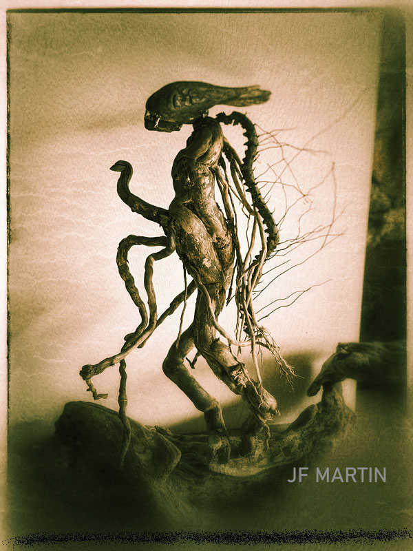 Alien sculpture